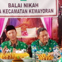 Kepala Kankemenag Jakarta Pusat Mengingatkan Agar Disiplin Berpakaian Saat Melayani Masyarakat 