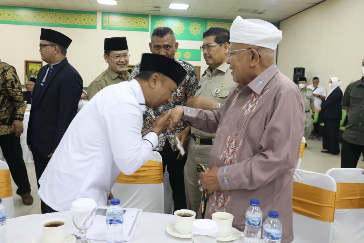Rapat Dewan Pengarah Pusat Pengkajian dan Pengembangan Islam Jakarta (PPPIJ)