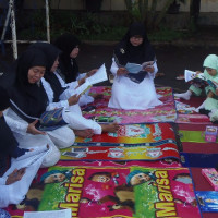 Penulisan Mushaf Al-Quran Tandai Pencanangan Gerakan Literasi MIN 9 Jakarta