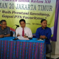 Raih Perguruan Negeri, MAN 20 Jakarta Melaksanakan Training Motivasi 