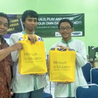 Madrasah Aliyah Negeri 14 Sabet Juara 2 Kompetisi Microsoft Hour Of Code Indonesia