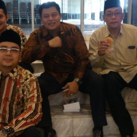 Defile Kafilah Kota Jakarta Pusat Meraih Juara Kedua di Ajang STQ Tingkat Provinsi