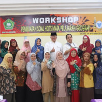 MAN 13 Jakarta Adakan Workshop Pembuatan Soal Hots Mata Pelajaran Geografi 
