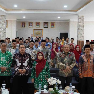 MTs Negeri 41 Al Azhar Asy Syarif Jakarta menerima kedatangan kunjungan studi tiru kepala madrasah sejawa tengah