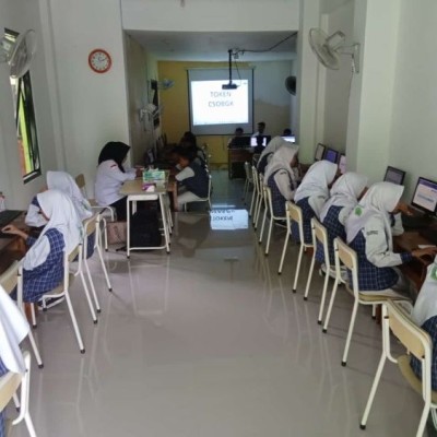 TINGKATKAN MUTU PENDIDIKAN DI MADRASAH MELALUI ANBK