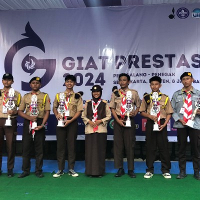 Pramuka MAN 17 Jakarta, Raih 8 Trophy Pada Kegiatan Giat Prestasi 2024 di UIN Syarif Hidayatullah Jakarta