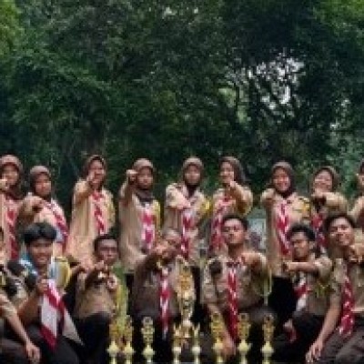 MAN 5 Jakarta Borong Piala Pada LKP Tingkat Kwarcab Jakarta Utara 2024