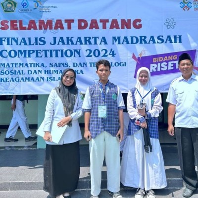 MTSN 17 JAKARTA KIRIM DUA SISWA SEBAGAI FINALIS JMC RISET 2024