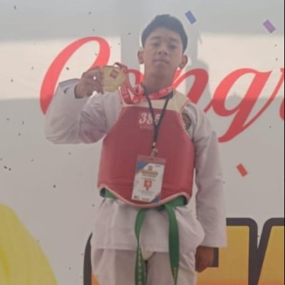 Siswa MAN 14 Jakarta Raih Medali Emas CNN Indonesia Taekwondo Championship 2024