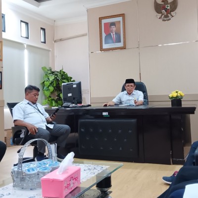 Pimpin Rapat Bersama Unit Umum, Plt. Kepala Kantor: Meminta PTSP Dimaksimalkan