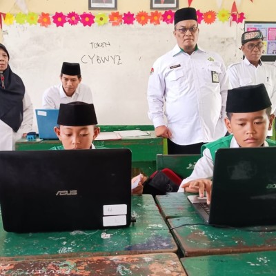 Agar Madrasah Swasta Berprestasi, Samsurial : Miliki Keunggulan dan Contoh Madrasah Yang Unggul