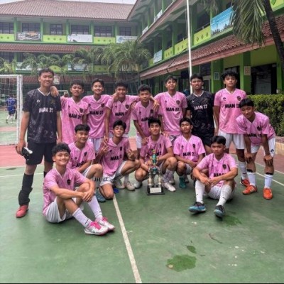 Futsal MAN 22 Jakarta Raih Juara 2 dalam Ajang Silaturahmi Futsal Se-Jakarta Barat