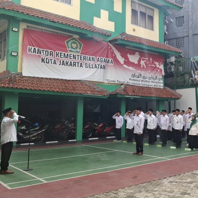 Apel Pagi di Kemenag Jakarta Selatan, Para Pejabat Isi Posisi Petugas Apel