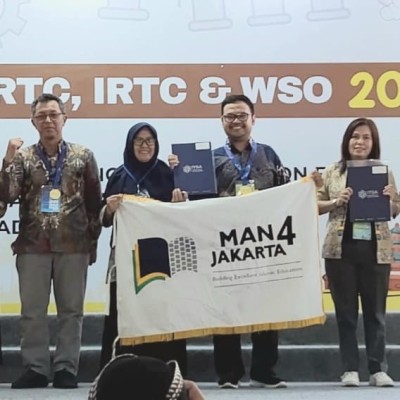 Guru MAN 4 Jakarta Raih Emas di Lomba Riset Internasional Berkat Teliti Sel Surya dari Ampas Kopi dan Ekstrak Daun Waru