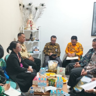 Penyelenggara Buddha Kankemenag Kota Jakarta Timur, Joko Santoso Hadiri Rapat Evaluasi Kinerja