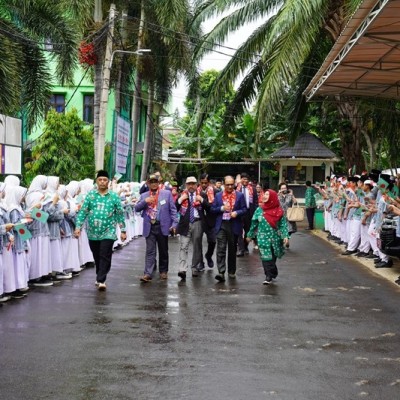 Kunjungan Delegasi Bangladesh ke MTsN 41 Al Azhar Asy Syarif