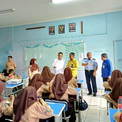 Menko Polkam Apresiasi Pelaksanaan Program Makan Bergizi Gratis pada MTs Negeri 14 Jakarta Timur