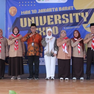 Sukses Menempuh Karir 5.0. Sesuai Dengan Slogan Madrasah Maju, Bermutu, Mendunia
