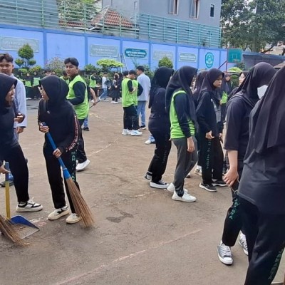 MAN 10 Jakarta Barat Menuju Sekolah Adiwiyata Dan Pendidikan Yang Berkarakter