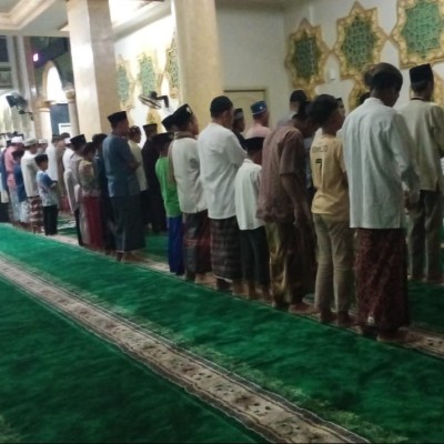 MIN 17 Kepulauan Seribu Tanamkan Disiplin Ibadah Lewat Sholat Subuh Berjamaah