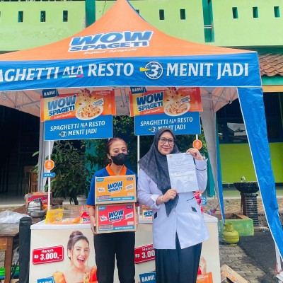 Promosi Mie Wow Spageti kepada Siswa siswi MTs 40 Jakarta Barat