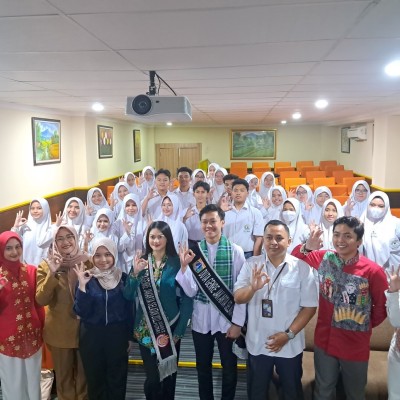 Roadshow Duta Genre Jakarta Selatan di MAN 4 Jakarta