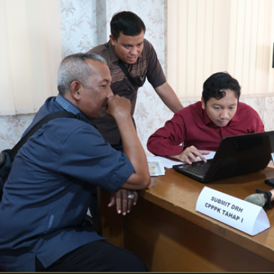 Kegiatan Pendampingan DRH di Kemenag Jakarta Selatan Bantu Peserta CPPPK Siapkan Berkas dengan Benar