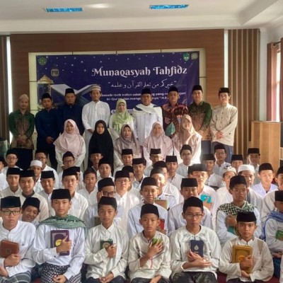 MTs Negeri 4 Jakarta Program Kelas Berasrama Mengadakan Munaqasyah Tahfidz oleh Lembaga Markaz Al-Qur'an Indonesia