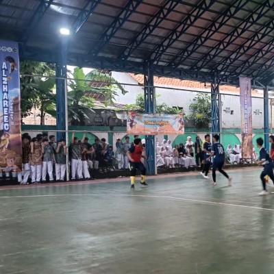 Pertandingan Futsal Meriahkan Al Zareec Chapter 2 MTsN 41 Al Azhar Asy Syarif