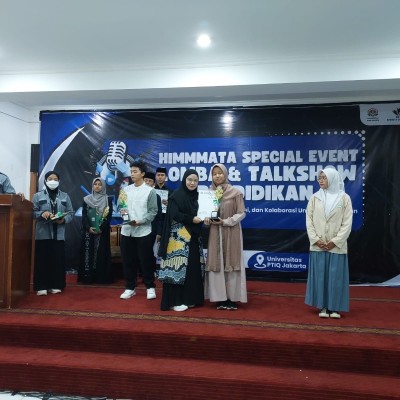 Maritza Rifqi Amalina Siswi MAN 4 Jakarta Raih Juara 2 Dalam Lomba Puisi di Universitas PTIQ Jakarta