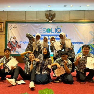 Siswa MAN 4 Jakarta Berprestasi di ESOLIO National Round 2025