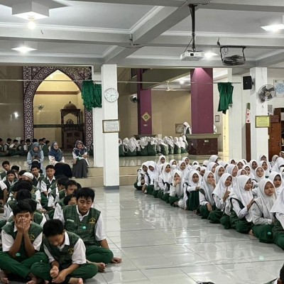 MTs Negeri 6 Jakarta Giatkan Program Literasi untuk Meningkatkan Minat Baca Siswa