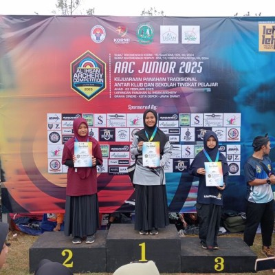 Siswa MTs Negeri 17 Jakarta Raih Juara 1 di Al Ihsan Archery Competition