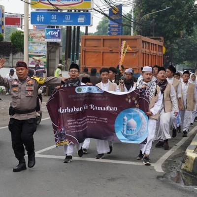 MTsN 41 Jakarta Selatan Semarakkan Tarhib Ramadan 1446 H dengan Pawai dan Syiar Islam