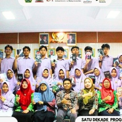 Satu Dekade Program Satu Peserta Didik Satu Buku di MAN 7 Jakarta