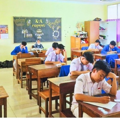 MAN 7 Jakarta Melaksanakan Asesmen Madrasah Kelas XII Tahun Ajaran 2024/2025