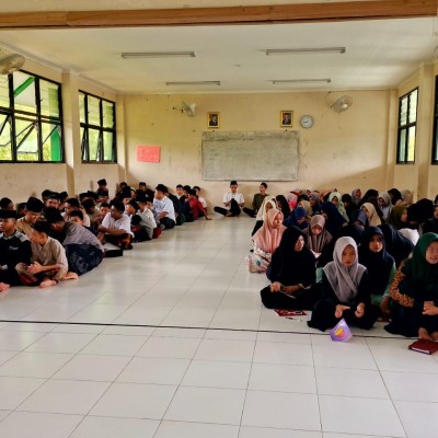 MTsN 26 Kepulauan Seribu Gelar Pesantren Kilat Ramadan, Perkuat Karakter Religius Siswa