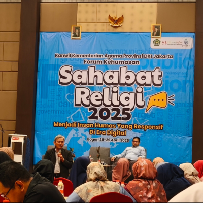 Wartawan Senior Media Indonesia menjadi Narasumber Forum Kehumasan Kemenag DKI.
