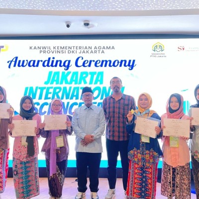 Raih Emas di JISF 2025, Tim Riset MAN 16 Jakarta Tawarkan Solusi Cegah Anemia Lewat Inovasi Camilan Bergizi