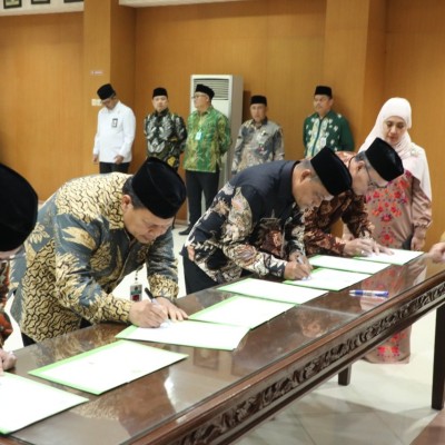 Lantik 20 Kamad, Kakanwil: Kepala Madrasah Kunci Kemajuan Pendidikan