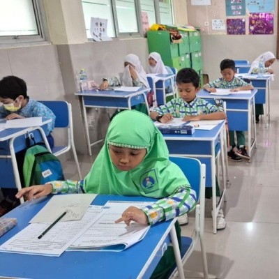 194 Peserta Ikuti Babak Final Lomba Matematika Nasional SCN Mathematics Competition (SMC) 2025