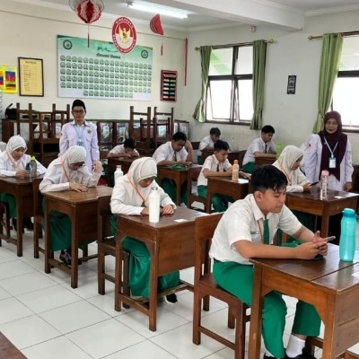 Ujian Madrasah 2025 MIN 4 Jakarta, Disiplin Dan Kejujuran Jadi Kunci Sukses