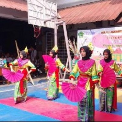 P5RA MAN 1 Jakarta Wujudkan Cinta Budaya Lewat Kearifan Lokal Ragam Budaya Betawi