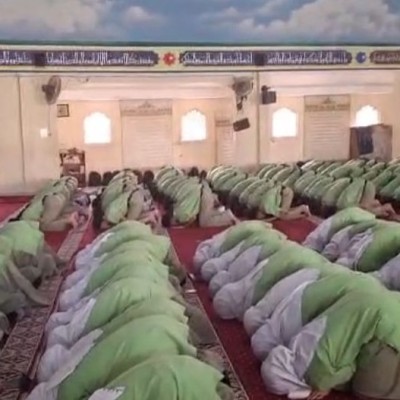 Ujian Madrasah Tuntas Digelar, 259 Siswa-Siswi MTsN 4 Jakarta Sujud Syukur