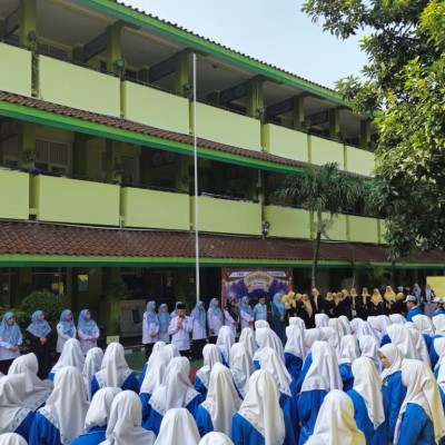 Selebrasi Kelulusan Kelas 12 MAN 7 Jakarta : Sederhana, Khidmat, dan Penuh Kesan