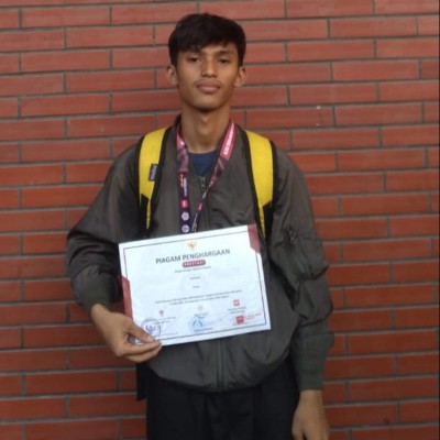 Siswa MAN 14 Jakarta Raih Prestasi pada Kejuaraan Pencak Silat CNN Indonesia 2025