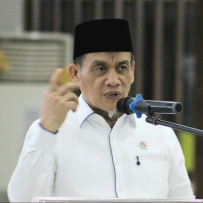 Pembinaan PPIH Embarkasi Jakarta, Wamenag: Membantu Jamaah Melepaskan Rindu Kepada Allah Adalah Perbuatan Mulia