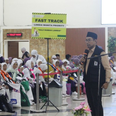Tiba Di Asrama Kemarin, Jamaah Kloter 36 Langsung Menerima One Stop Service