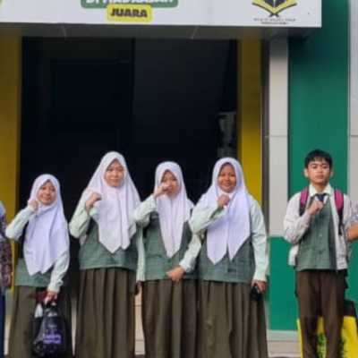 Siswa MTsN 29 Jakarta Timur Raih Prestasi di Ajang KOSSMI 2025