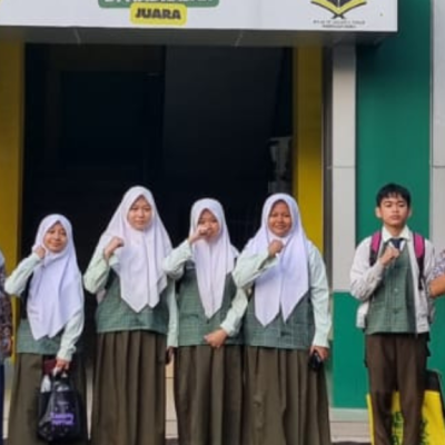 Siswa MTsN 29 Jakarta Timur Meraih Prestasi di Ajang KOSSMI 2025